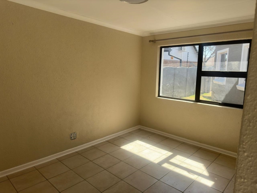 4 Bedroom Property for Sale in Parkrand Gauteng