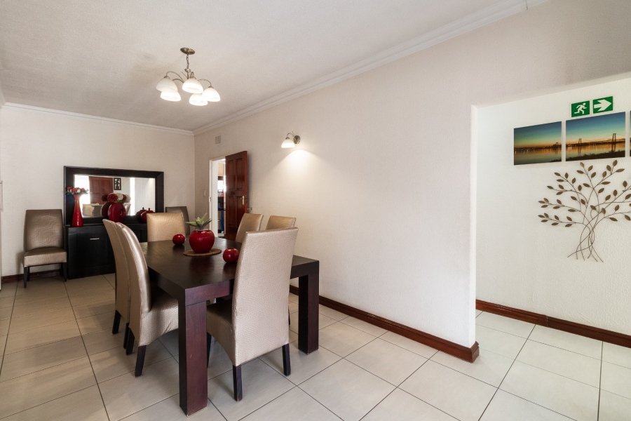 8 Bedroom Property for Sale in Witfield Gauteng