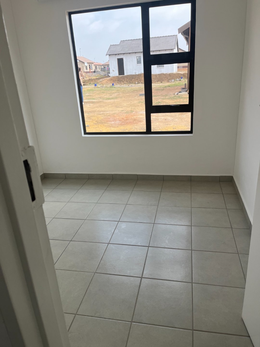 3 Bedroom Property for Sale in Windmill Park Gauteng