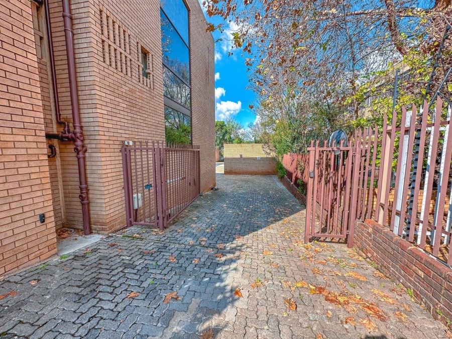 To Let commercial Property for Rent in Fairland Gauteng