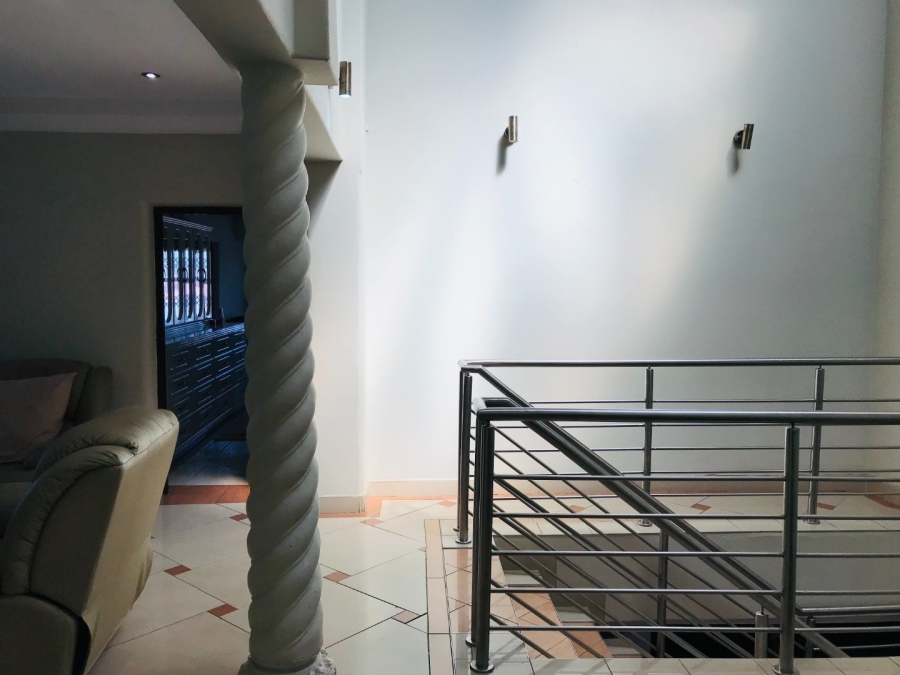 4 Bedroom Property for Sale in Lenasia Ext 5 Gauteng