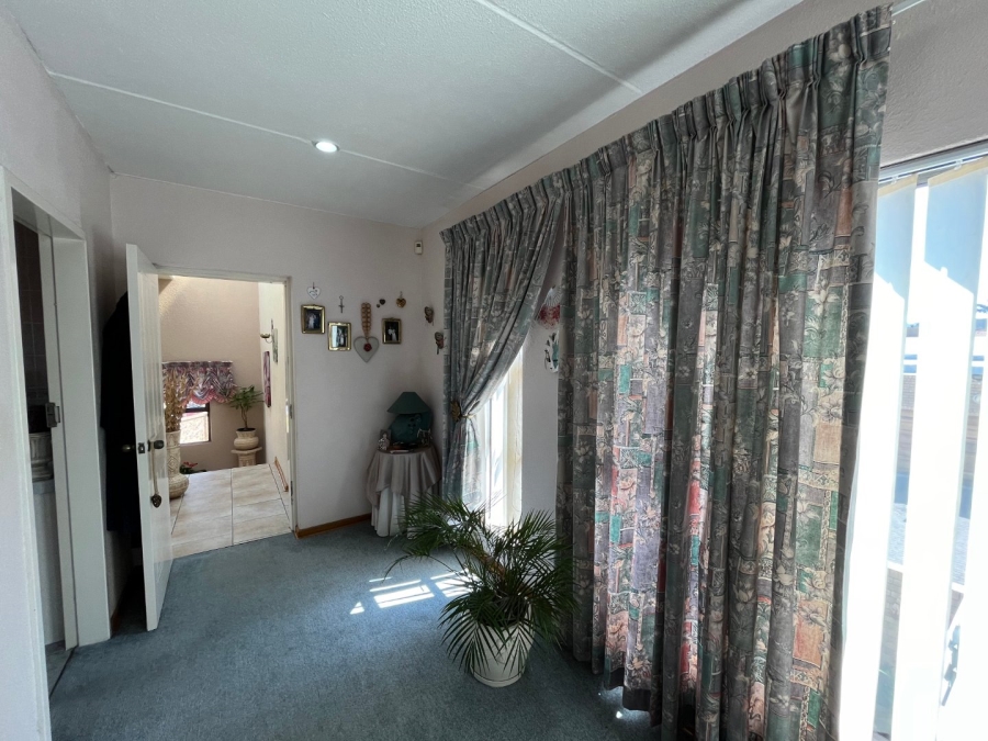 2 Bedroom Property for Sale in Meyersdal Gauteng