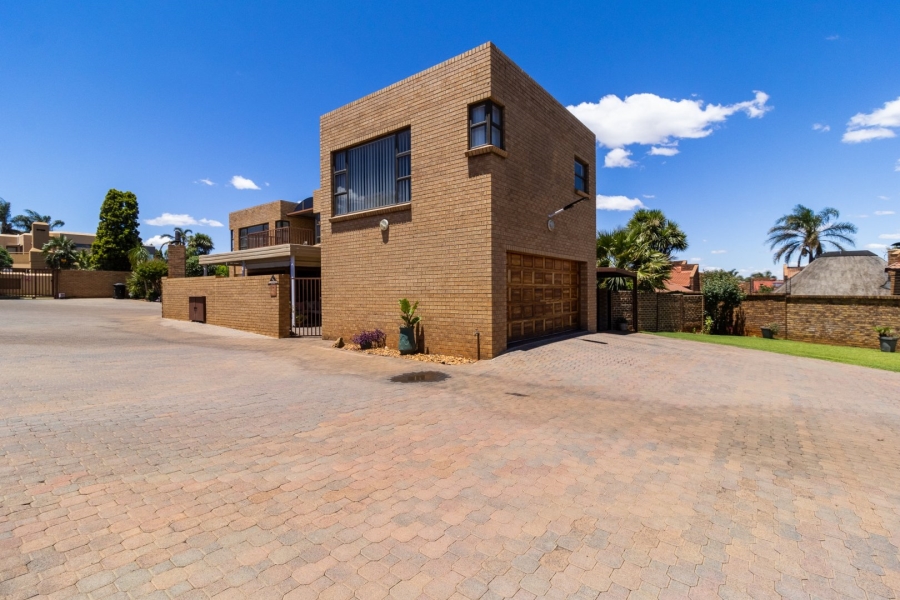 2 Bedroom Property for Sale in Meyersdal Gauteng