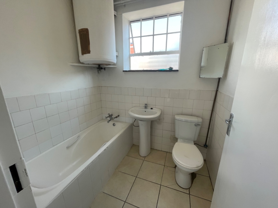 1 Bedroom Property for Sale in Sunnyside Gauteng