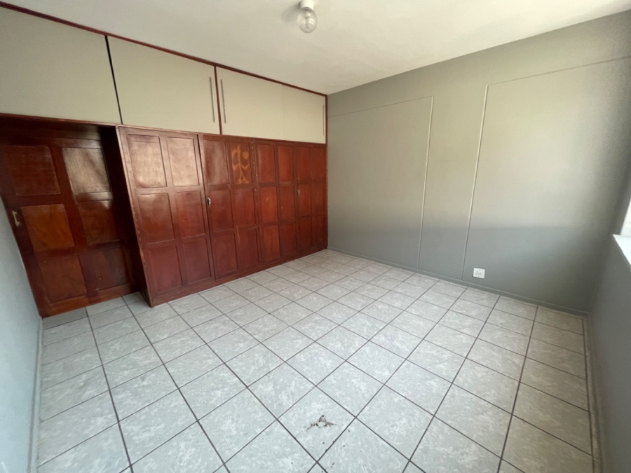 1 Bedroom Property for Sale in Sunnyside Gauteng