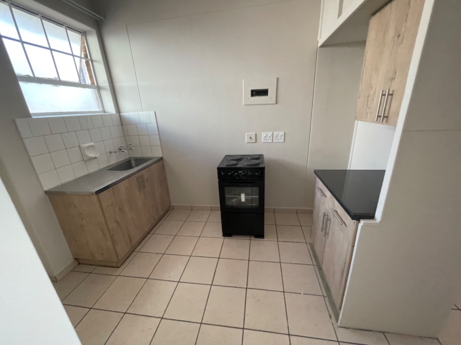 1 Bedroom Property for Sale in Sunnyside Gauteng