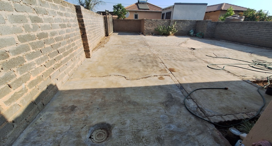 3 Bedroom Property for Sale in Glenway Estate Gauteng