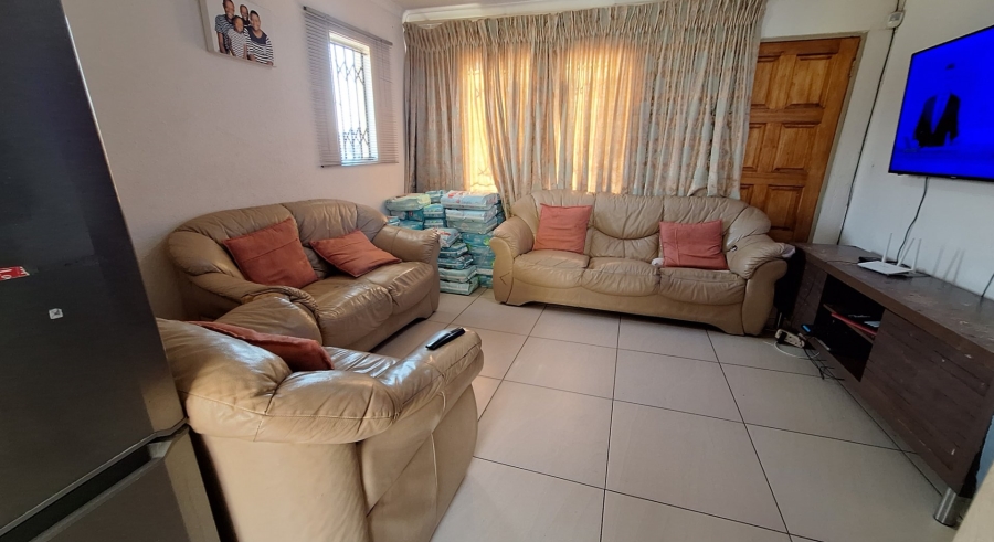 3 Bedroom Property for Sale in Glenway Estate Gauteng