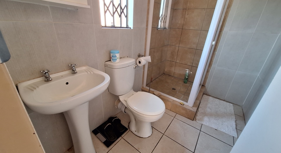 3 Bedroom Property for Sale in Glenway Estate Gauteng