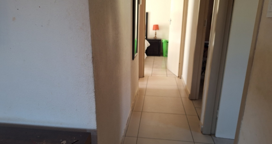 3 Bedroom Property for Sale in Glenway Estate Gauteng