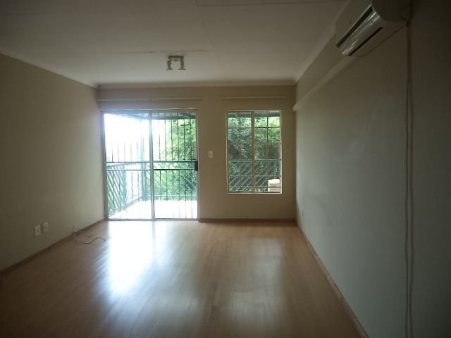 To Let 2 Bedroom Property for Rent in Faerie Glen Gauteng