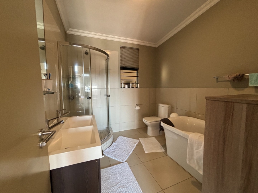 To Let 3 Bedroom Property for Rent in Solheim Gauteng