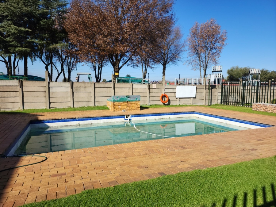 2 Bedroom Property for Sale in Ravenswood Gauteng