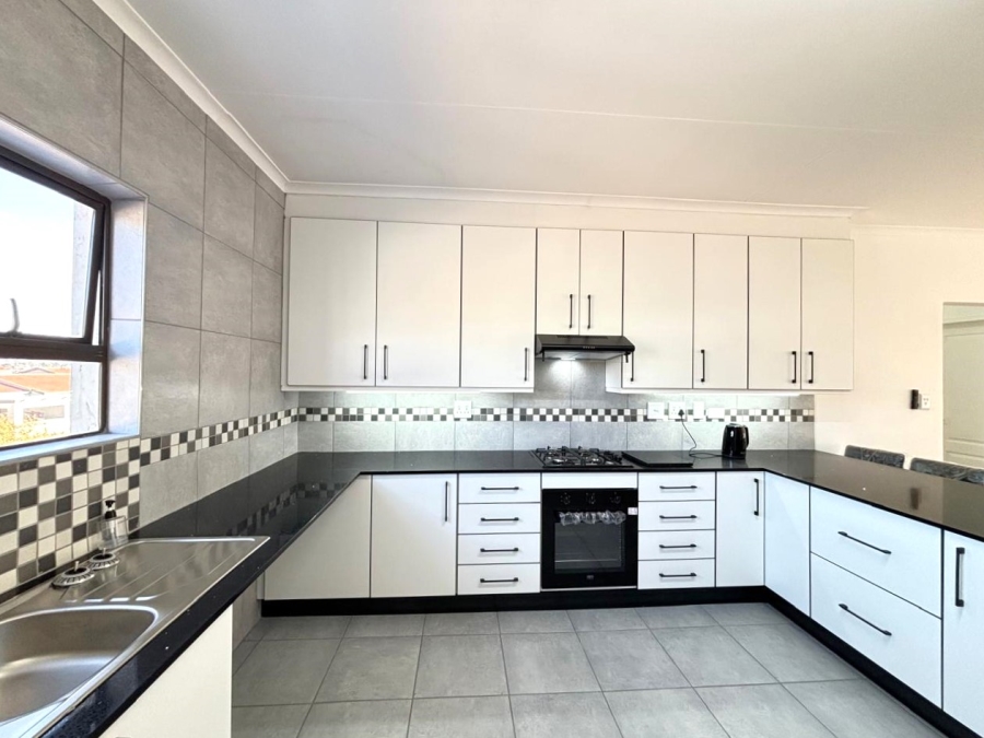 2 Bedroom Property for Sale in Sunninghill Gauteng