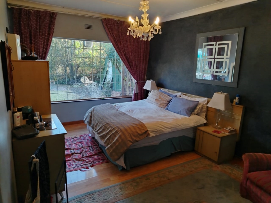 To Let 4 Bedroom Property for Rent in Kew Gauteng