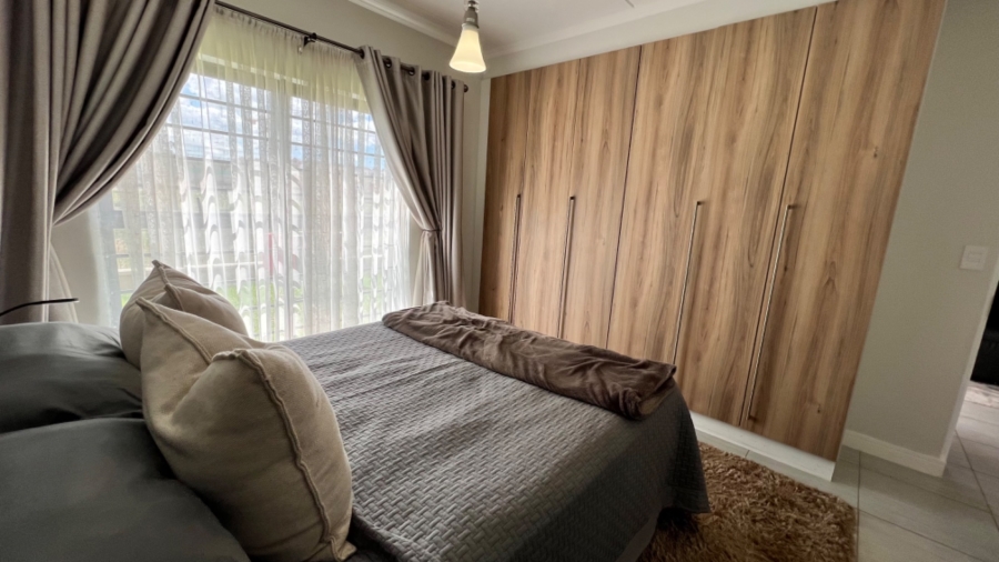 3 Bedroom Property for Sale in Waterfall Gauteng