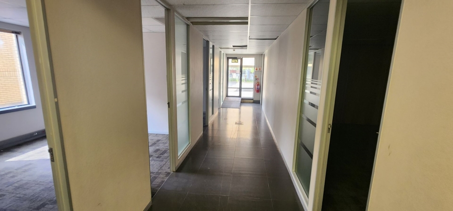 To Let commercial Property for Rent in Nieuw Muckleneuk Gauteng