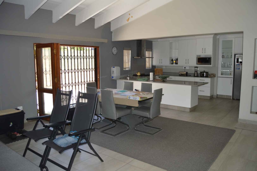 3 Bedroom Property for Sale in Brackendowns Gauteng