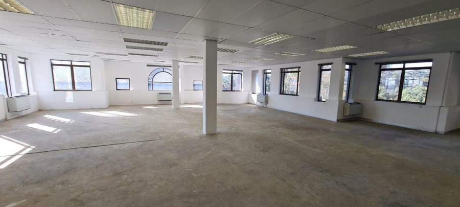 To Let commercial Property for Rent in Hyde Park Gauteng