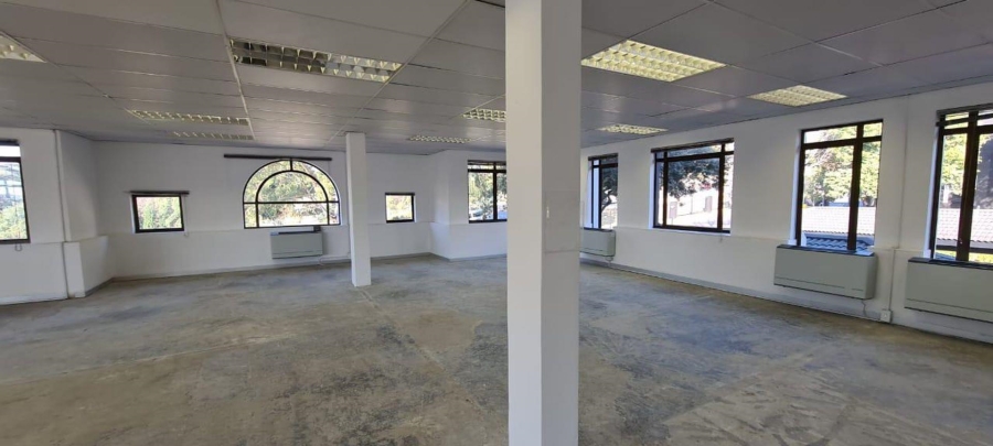 To Let commercial Property for Rent in Hyde Park Gauteng