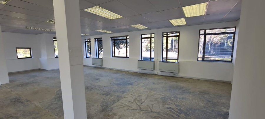 To Let commercial Property for Rent in Hyde Park Gauteng