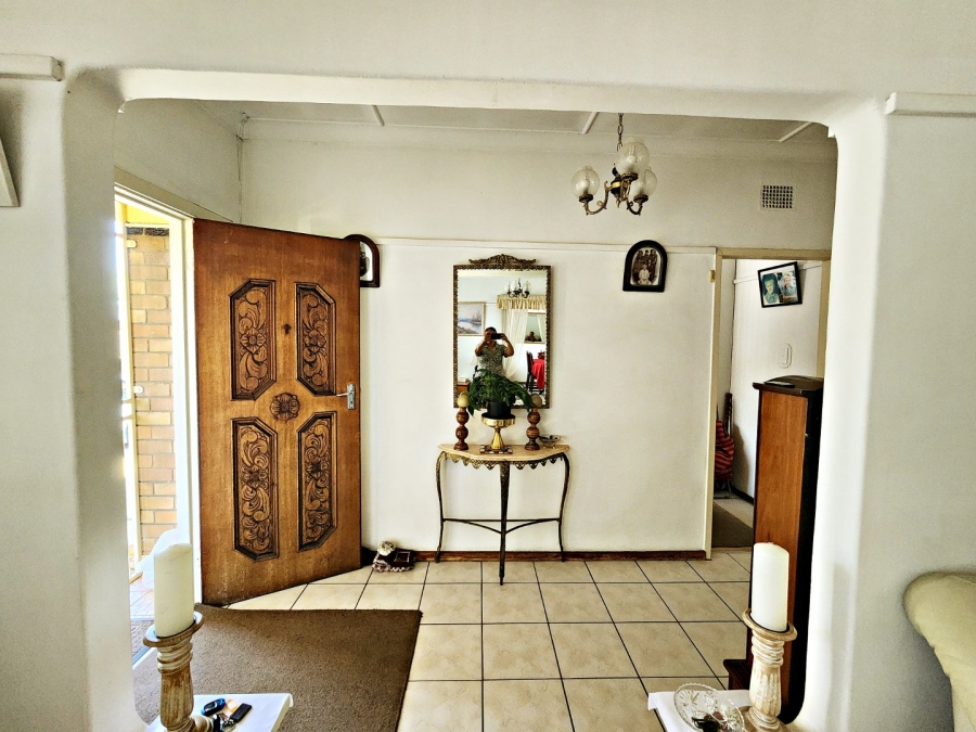 3 Bedroom Property for Sale in Sunnyridge Gauteng