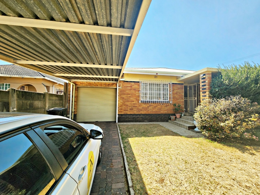 3 Bedroom Property for Sale in Sunnyridge Gauteng