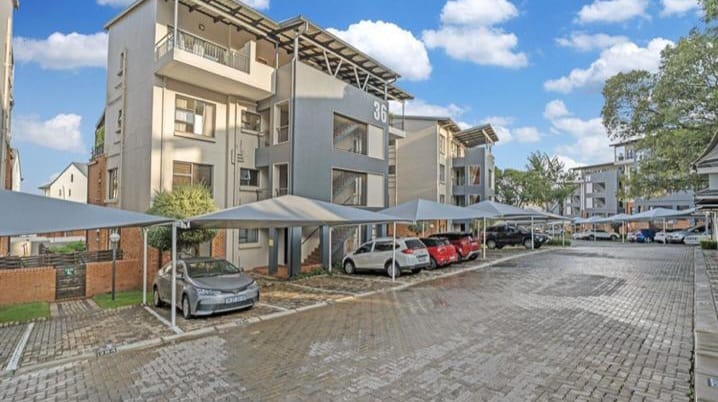 2 Bedroom Property for Sale in Oakdene Gauteng