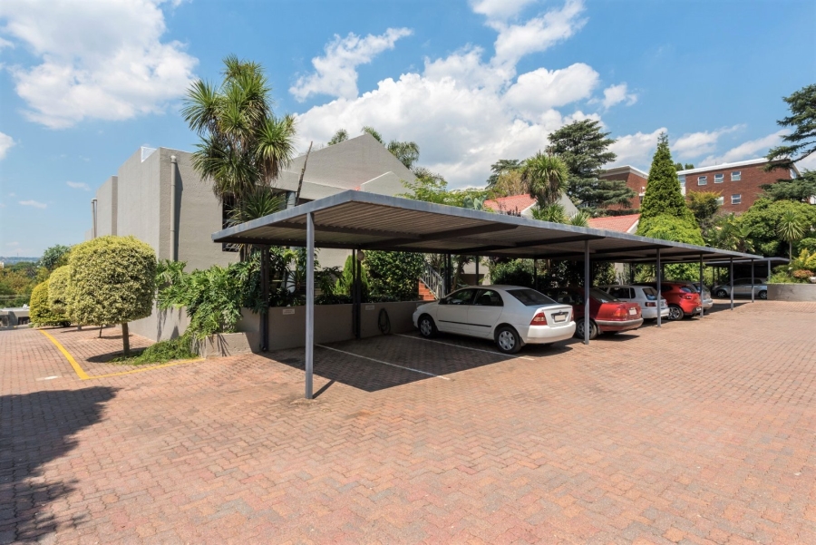 2 Bedroom Property for Sale in Illovo Gauteng