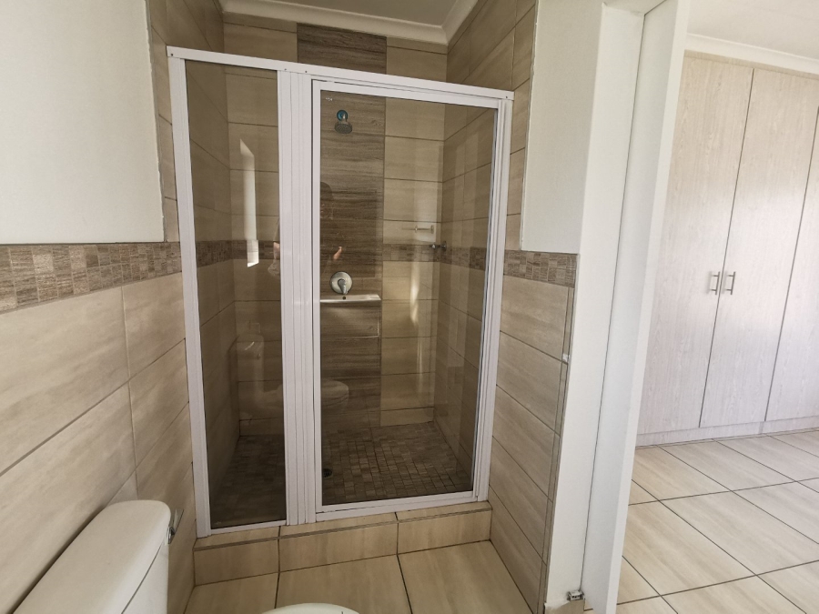 3 Bedroom Property for Sale in Roseacre Gauteng