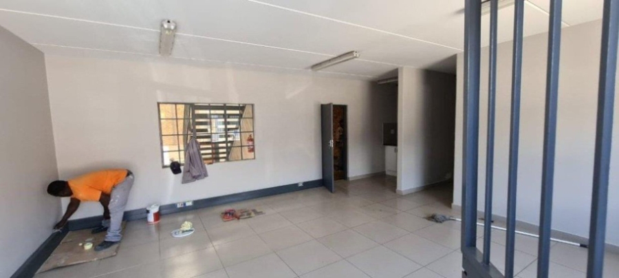 To Let commercial Property for Rent in Strijdom Park Gauteng