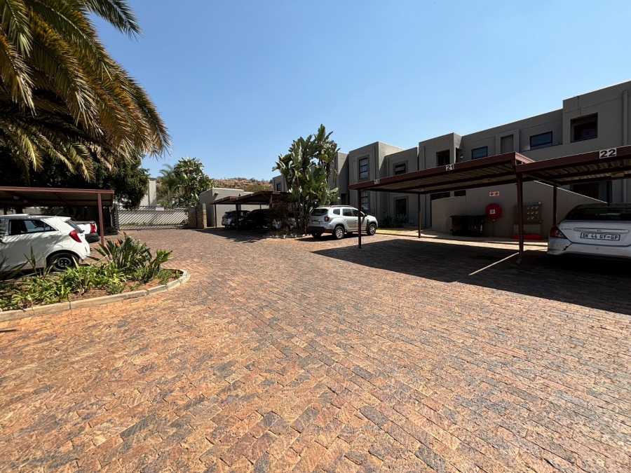 2 Bedroom Property for Sale in Boskruin Gauteng