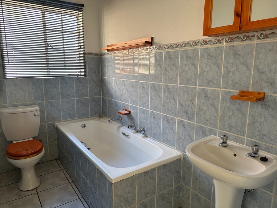 3 Bedroom Property for Sale in Weltevreden Park Gauteng