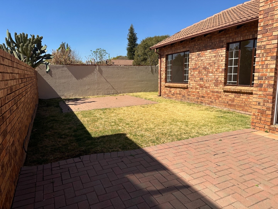 3 Bedroom Property for Sale in Weltevreden Park Gauteng