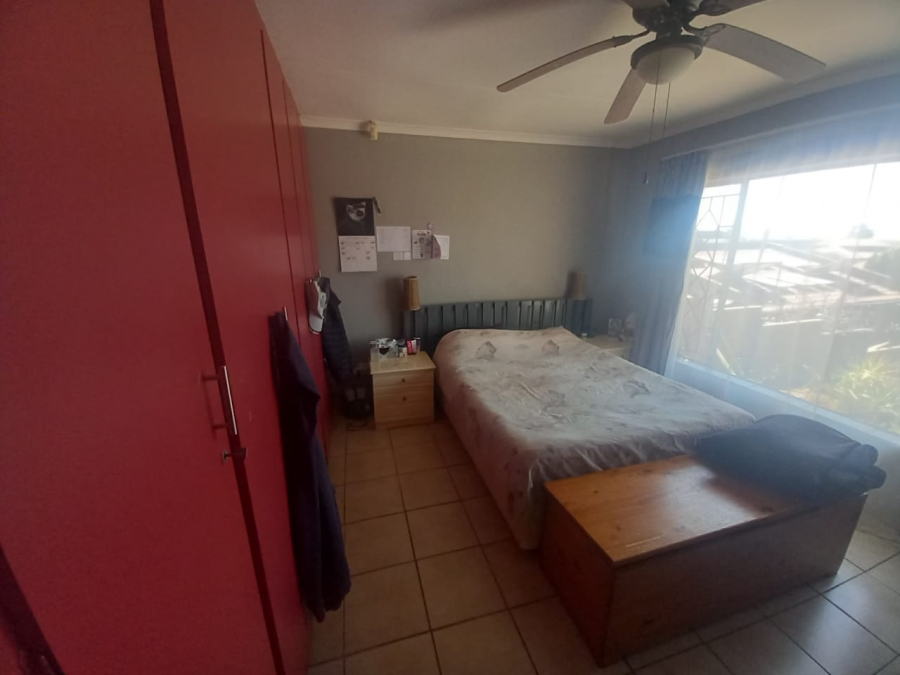 3 Bedroom Property for Sale in Noordheuwel Gauteng