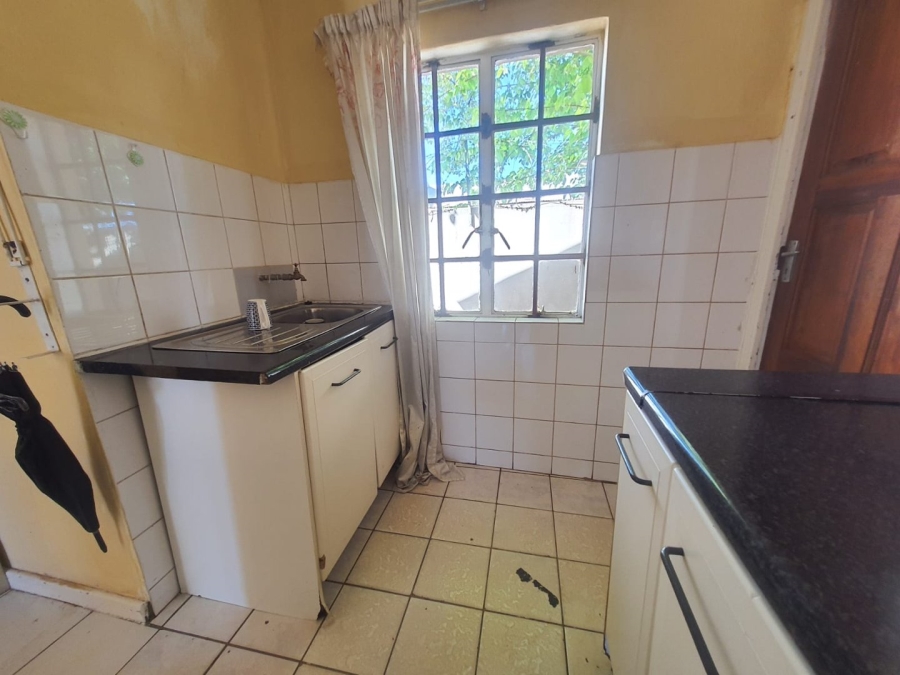 3 Bedroom Property for Sale in Roodepoort Central Gauteng