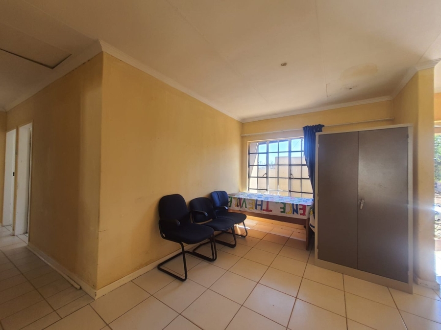 3 Bedroom Property for Sale in Roodepoort Central Gauteng