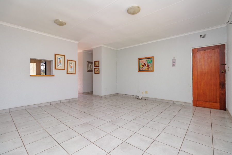 2 Bedroom Property for Sale in Greenhills Gauteng