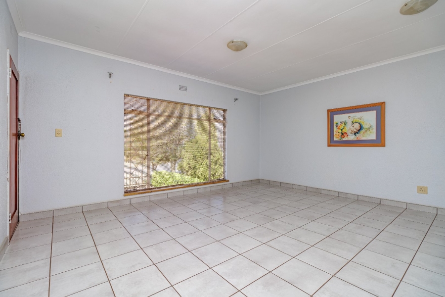 2 Bedroom Property for Sale in Greenhills Gauteng