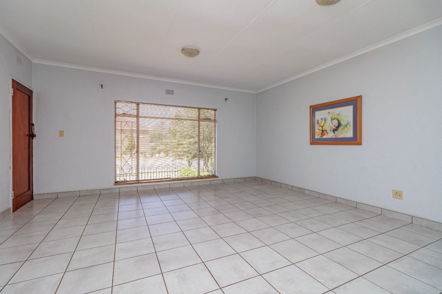 2 Bedroom Property for Sale in Greenhills Gauteng