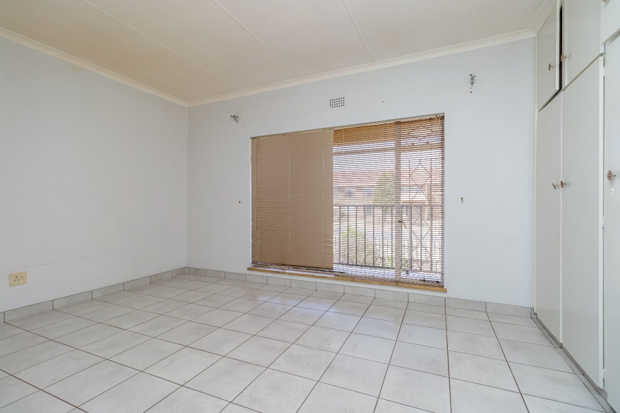 2 Bedroom Property for Sale in Greenhills Gauteng