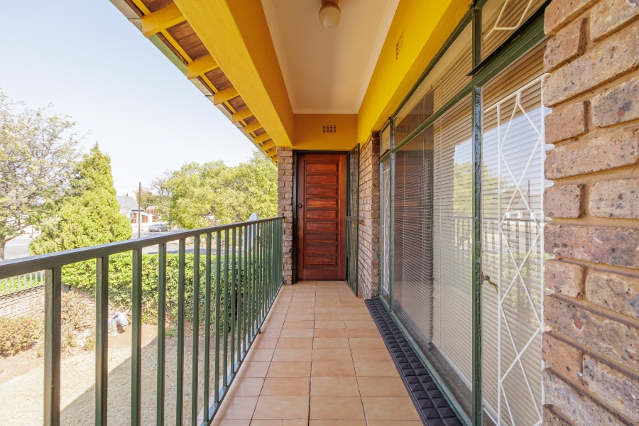 2 Bedroom Property for Sale in Greenhills Gauteng