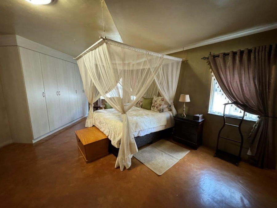 12 Bedroom Property for Sale in Ferndale Gauteng