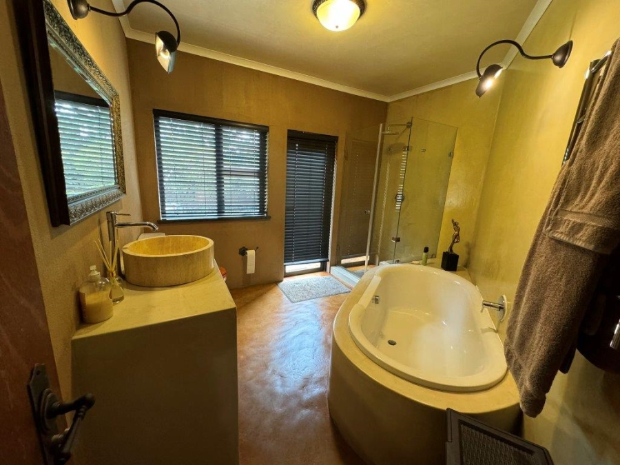 12 Bedroom Property for Sale in Ferndale Gauteng