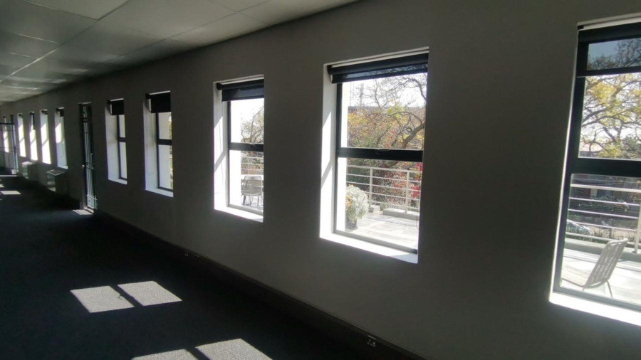 To Let commercial Property for Rent in Dunkeld West Gauteng