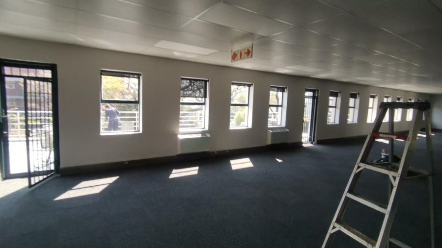 To Let commercial Property for Rent in Dunkeld West Gauteng