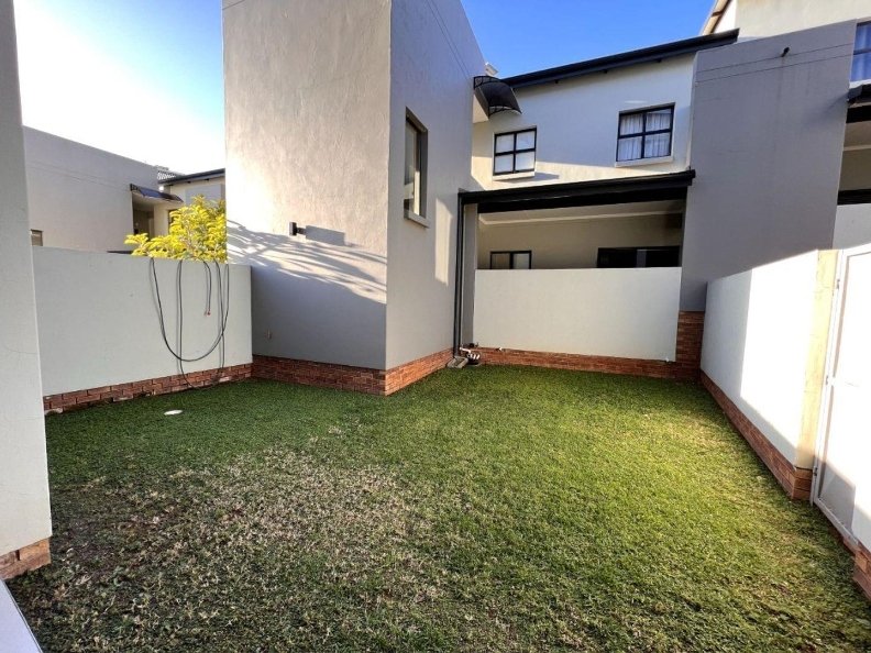 2 Bedroom Property for Sale in Morningside Gauteng