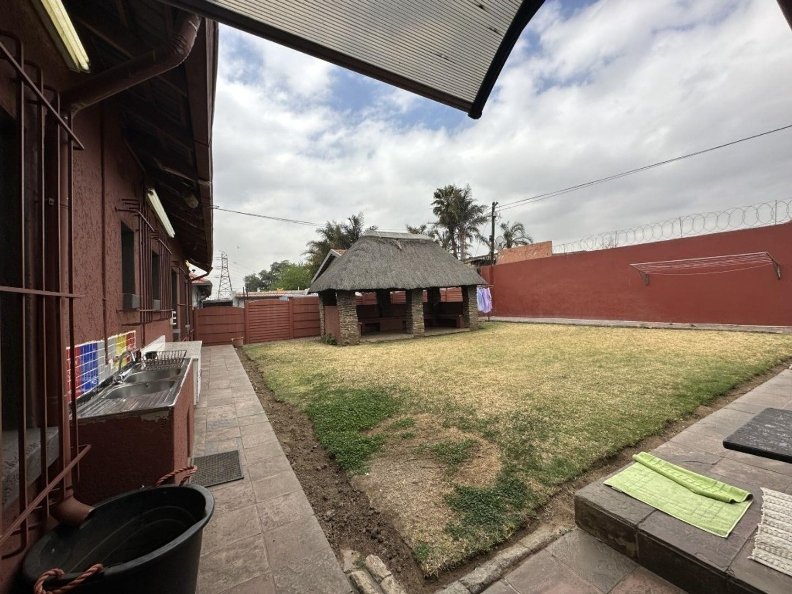 4 Bedroom Property for Sale in Robertsham Gauteng