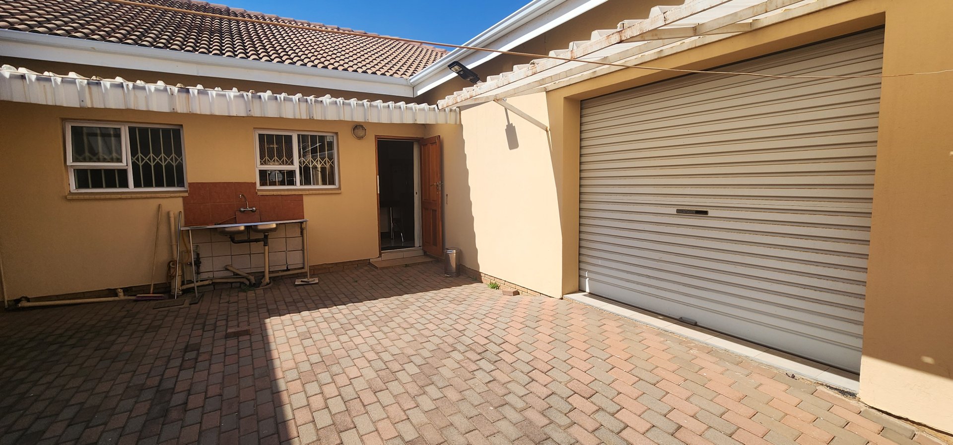 To Let 3 Bedroom Property for Rent in Erasmia Gauteng