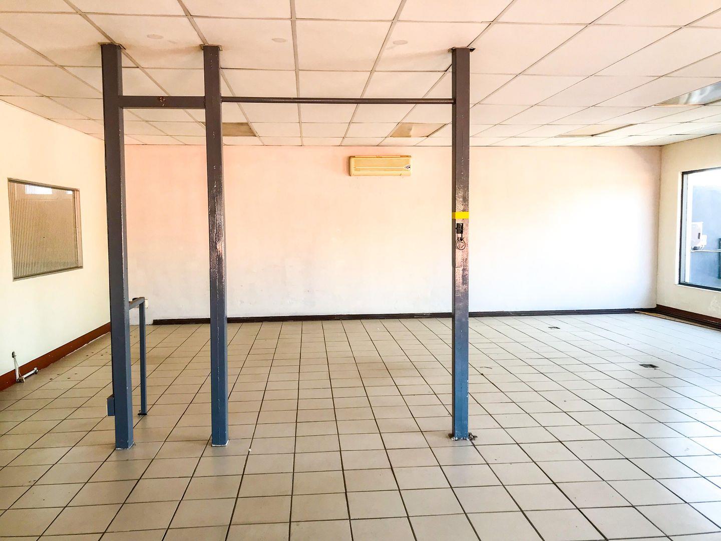 To Let commercial Property for Rent in Windsor Glen Gauteng